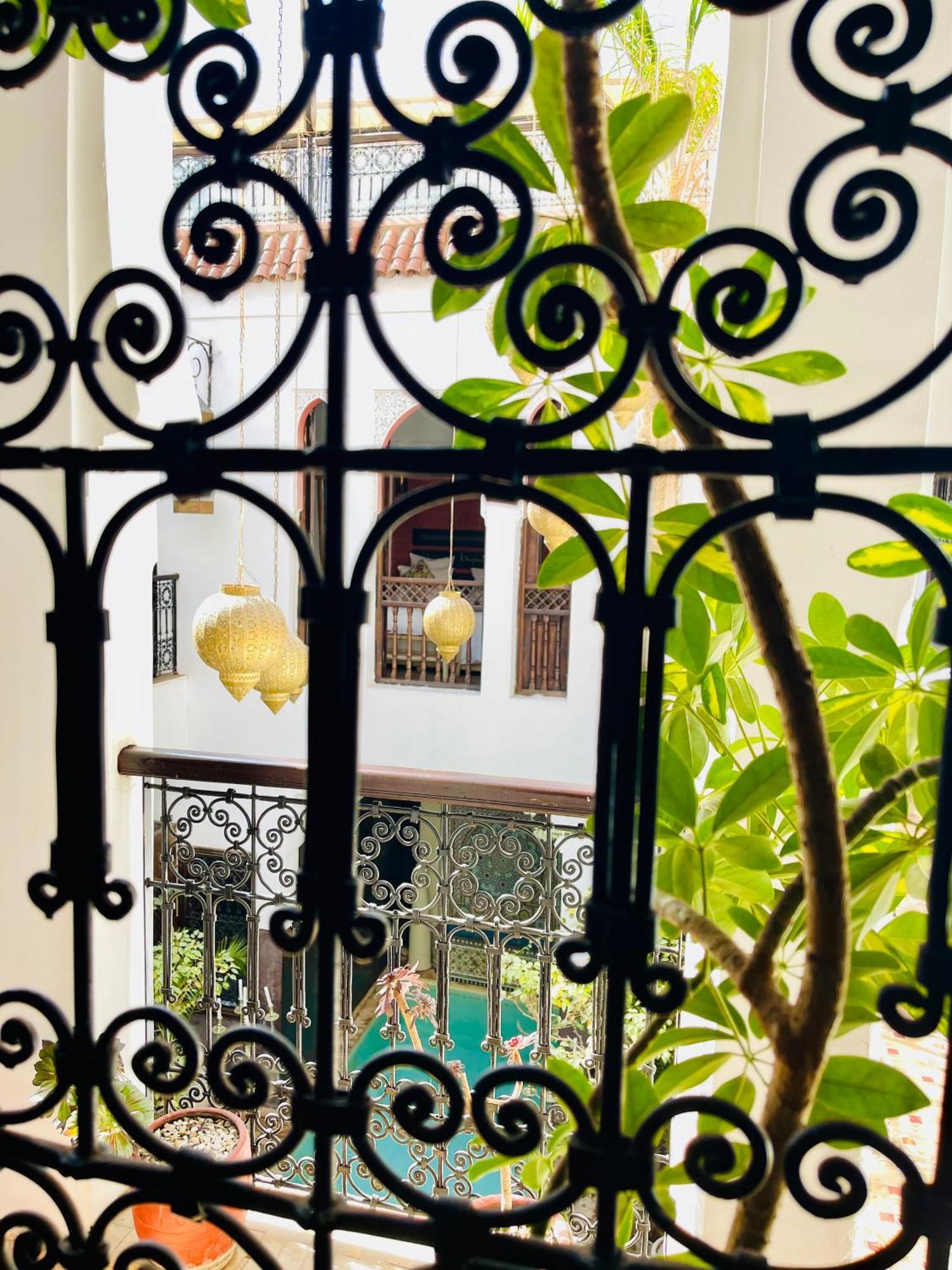 Riad La Porte Rouge By La Siredrah Марракеш Экстерьер фото